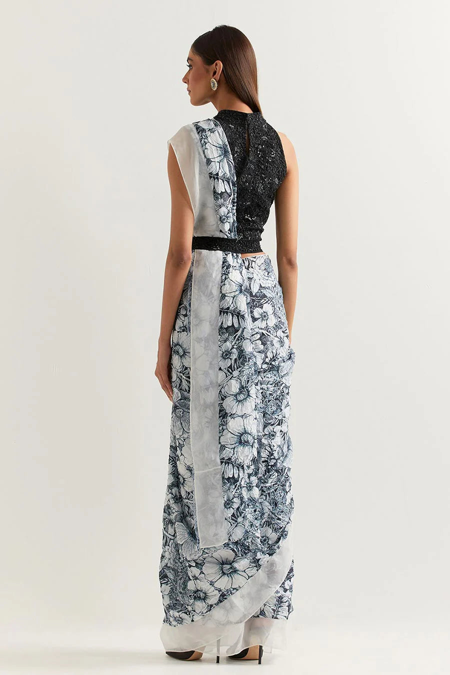 Black & White Printed Pre-Stitched Saree Set2