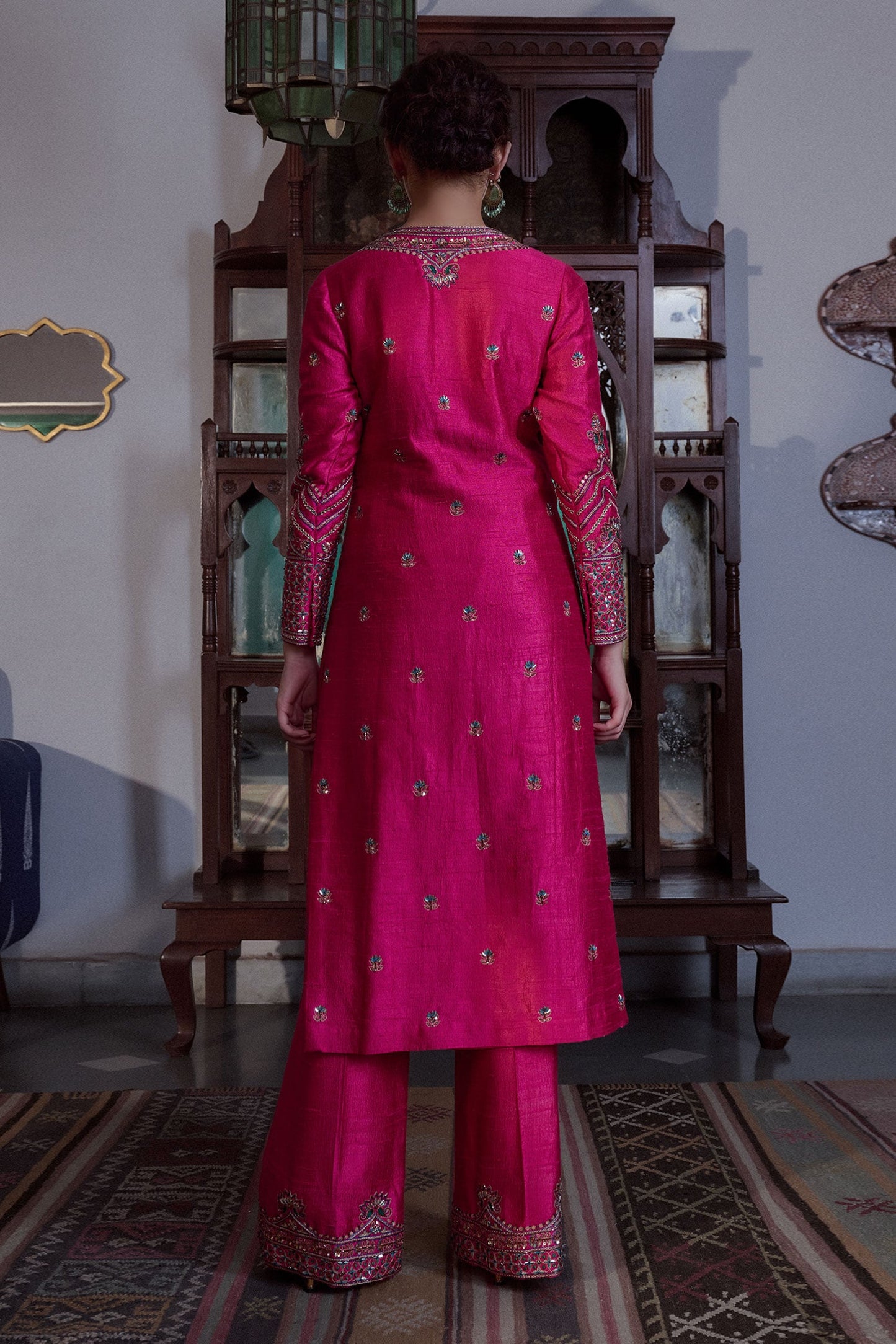 Fuchsia Kurta And Trouser Pure Raw Silk Embroidery Sequin Round Paisley Set
